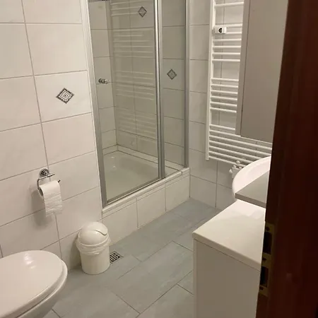 Apartmán Wohnunghahnenkleeld